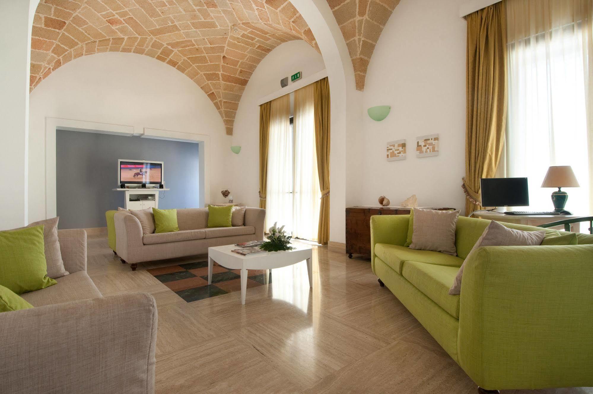 Grand Hotel Mediterraneo Санта-Чезареа-Терме Екстер'єр фото